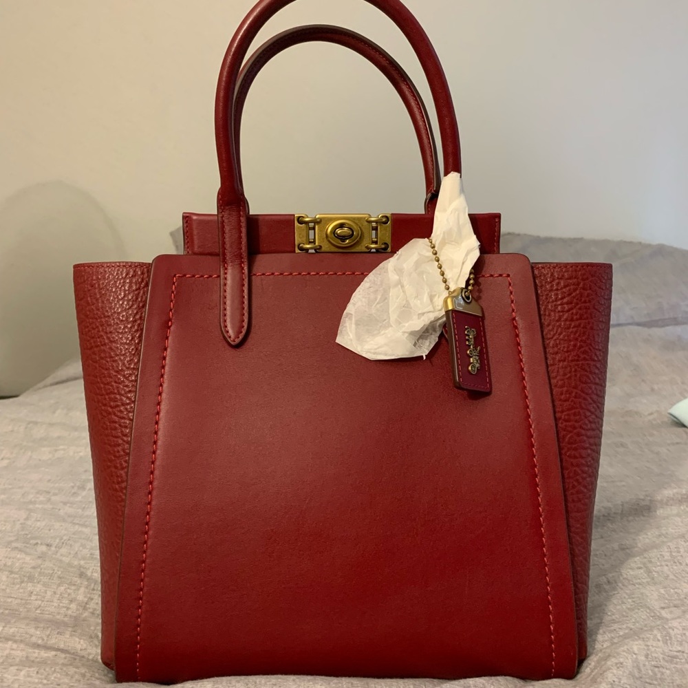 Coach 1941 Troupe Tote in Deep Red